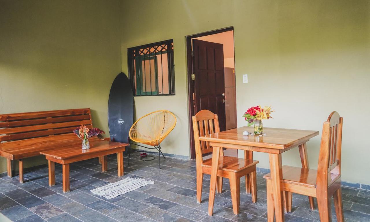 Hostel 7, Casa De Gingi Playa Santa Teresa  Εξωτερικό φωτογραφία